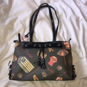 Dooney & Bourke handbag